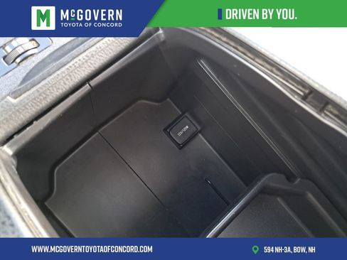 Used 2016 Toyota Highlander Limited AWD/4WD image 28