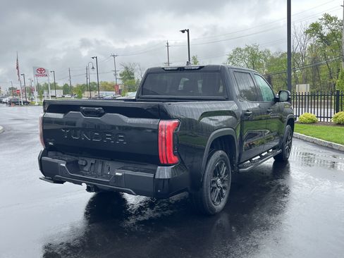 Used 2024 Toyota Tundra Limited AWD/4WD image 3