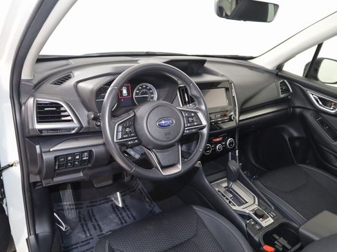 Used 2023 Subaru Forester Premium image 24