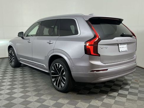 New 2026 Volvo XC90 B6 Plus w/ Protection Package Premier image 6