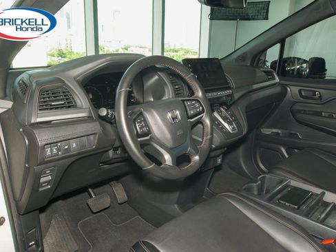 Certified 2025 Honda Odyssey Sport-L image 15