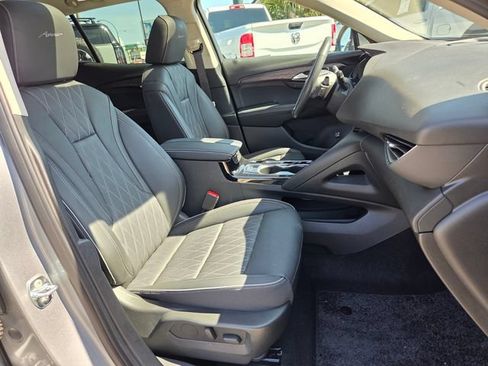 Used 2023 Buick Envision Avenir AWD/4WD image 15