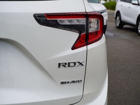 Used 2019 Acura RDX A-Spec image 12