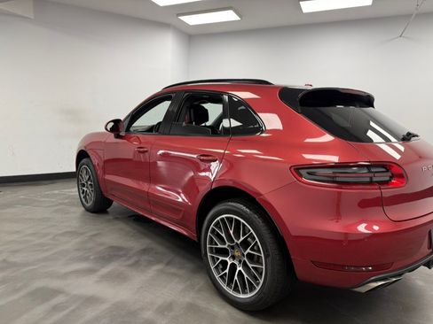 Used 2015 Porsche Macan Turbo w/ Premium Package Plus AWD/4WD image 22