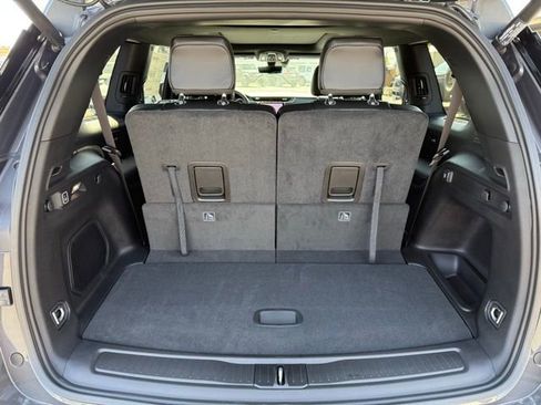 New 2025 Jeep Grand Cherokee L Limited w/ Luxury Tech Group II image 23