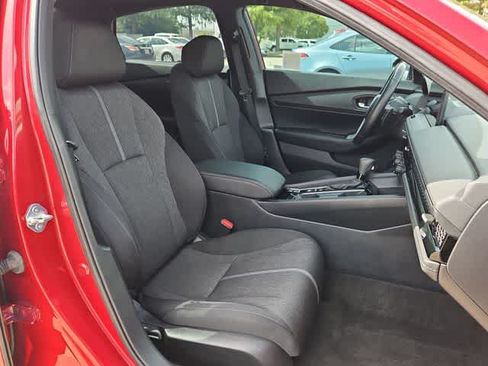 Used 2024 Honda Accord Sport image 19