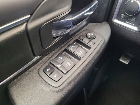 Used 2022 RAM 1500 Classic Warlock AWD/4WD image 27