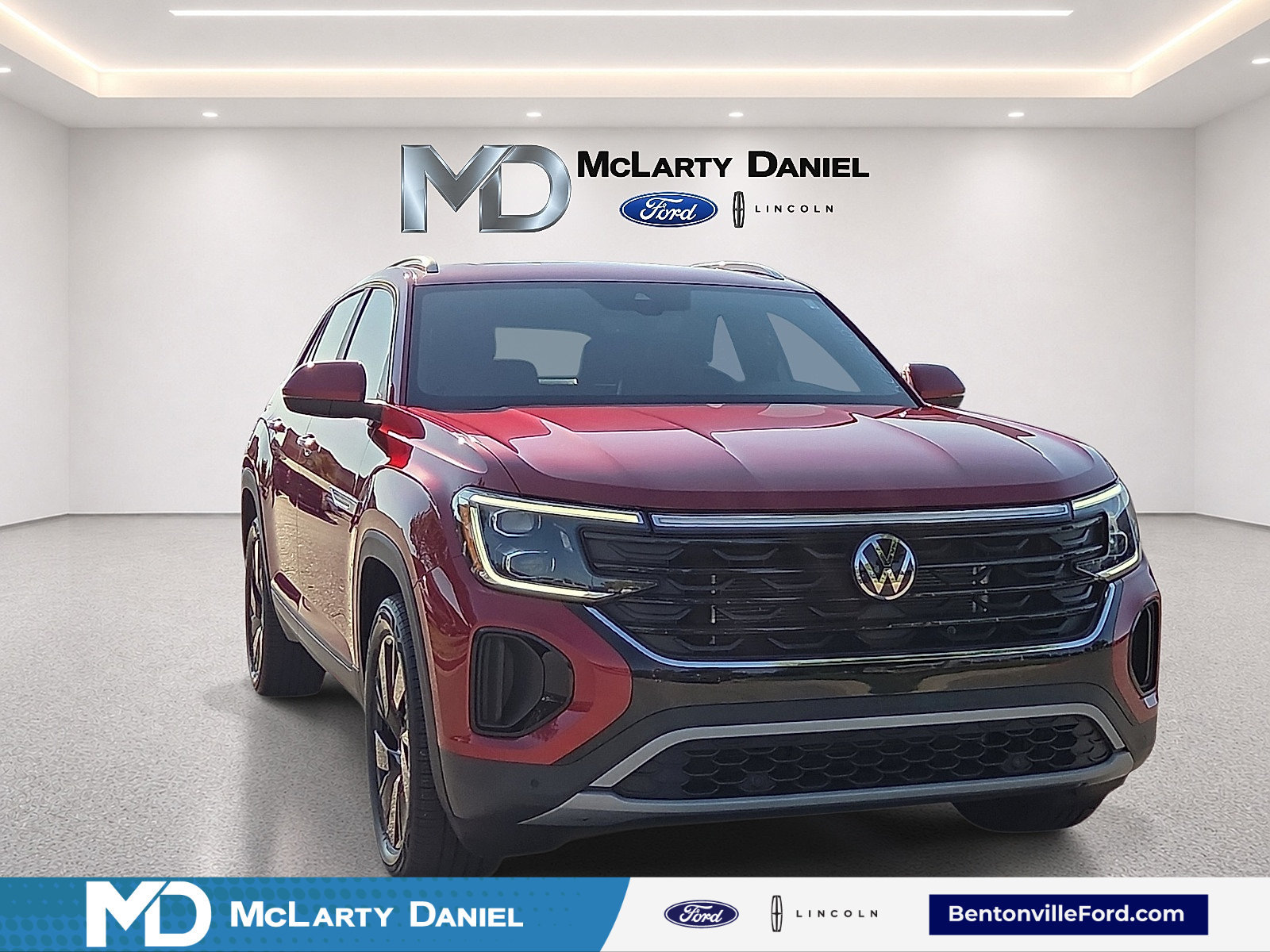 Used 2024 Volkswagen Atlas Cross Sport SE AWD/4WD image 1