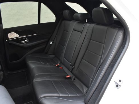 Used 2021 Mercedes-Benz GLE 350 4MATIC image 18