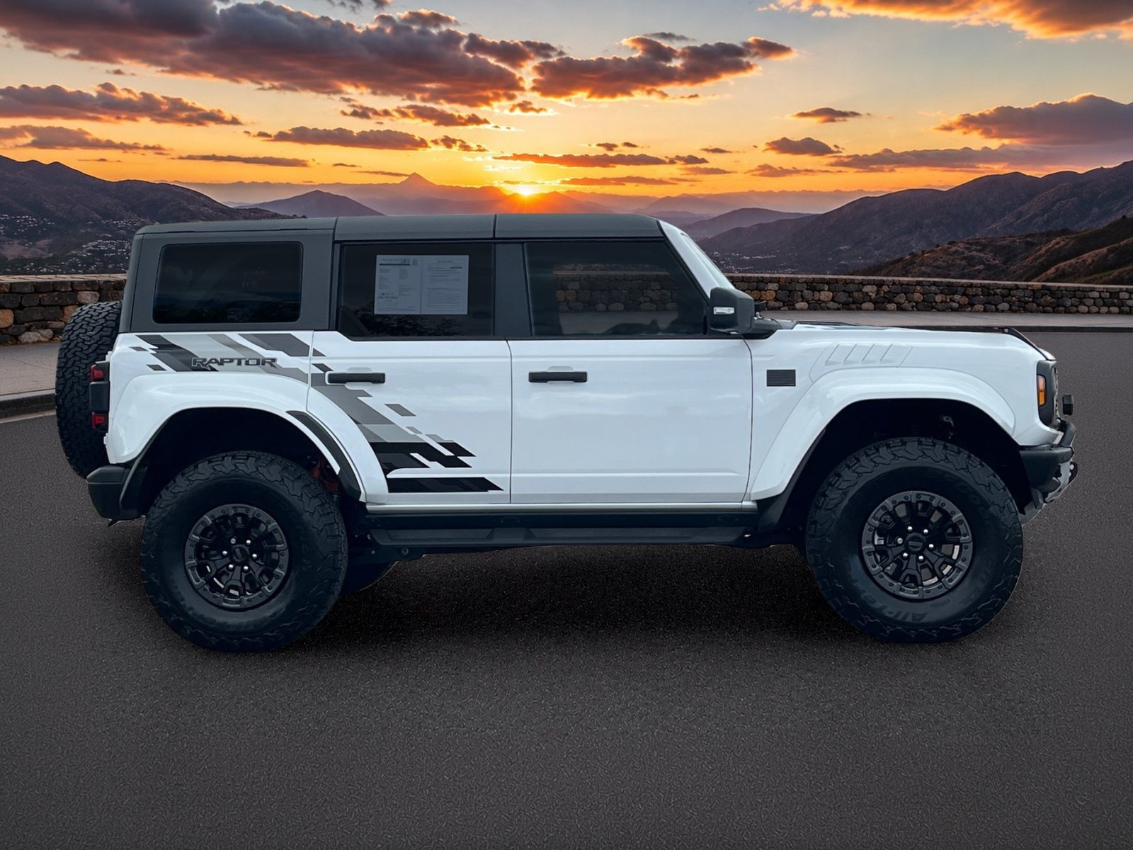Used 2024 Ford Bronco Raptor w/ Interior Carbon Fiber Pack 6 AWD/4WD image 6