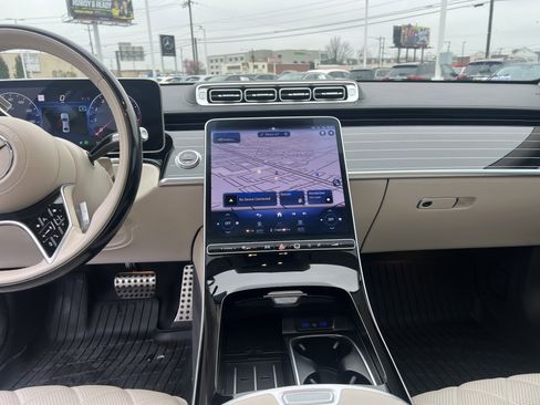 Certified 2024 Mercedes-Benz S 580 4MATIC Sedan image 31