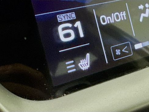 Used 2022 Subaru Outback Limited AWD/4WD image 24