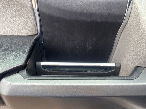 Used 2018 Ford F150 XLT image 9