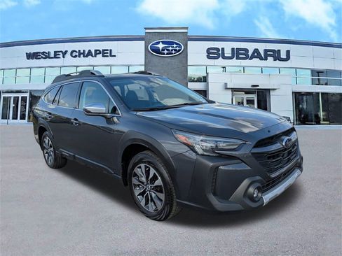 Used 2023 Subaru Outback Touring XT image 2