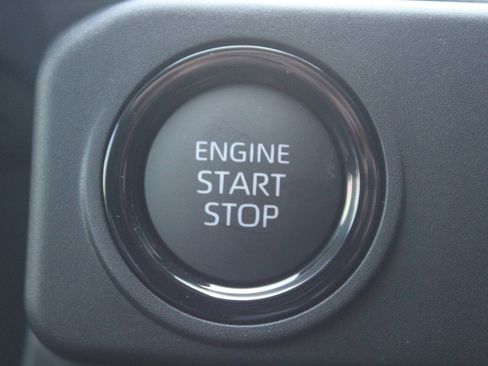Used 2026 Toyota Tacoma SR AWD/4WD image 13