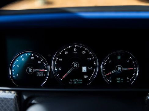 Used 2022 Rolls-Royce Cullinan Black Badge AWD/4WD image 10