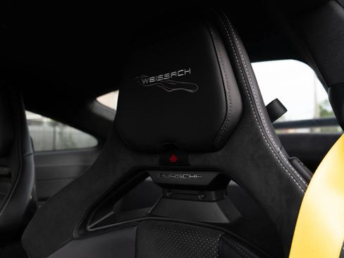 Used 2026 Porsche 911 GT3 RWD image 16