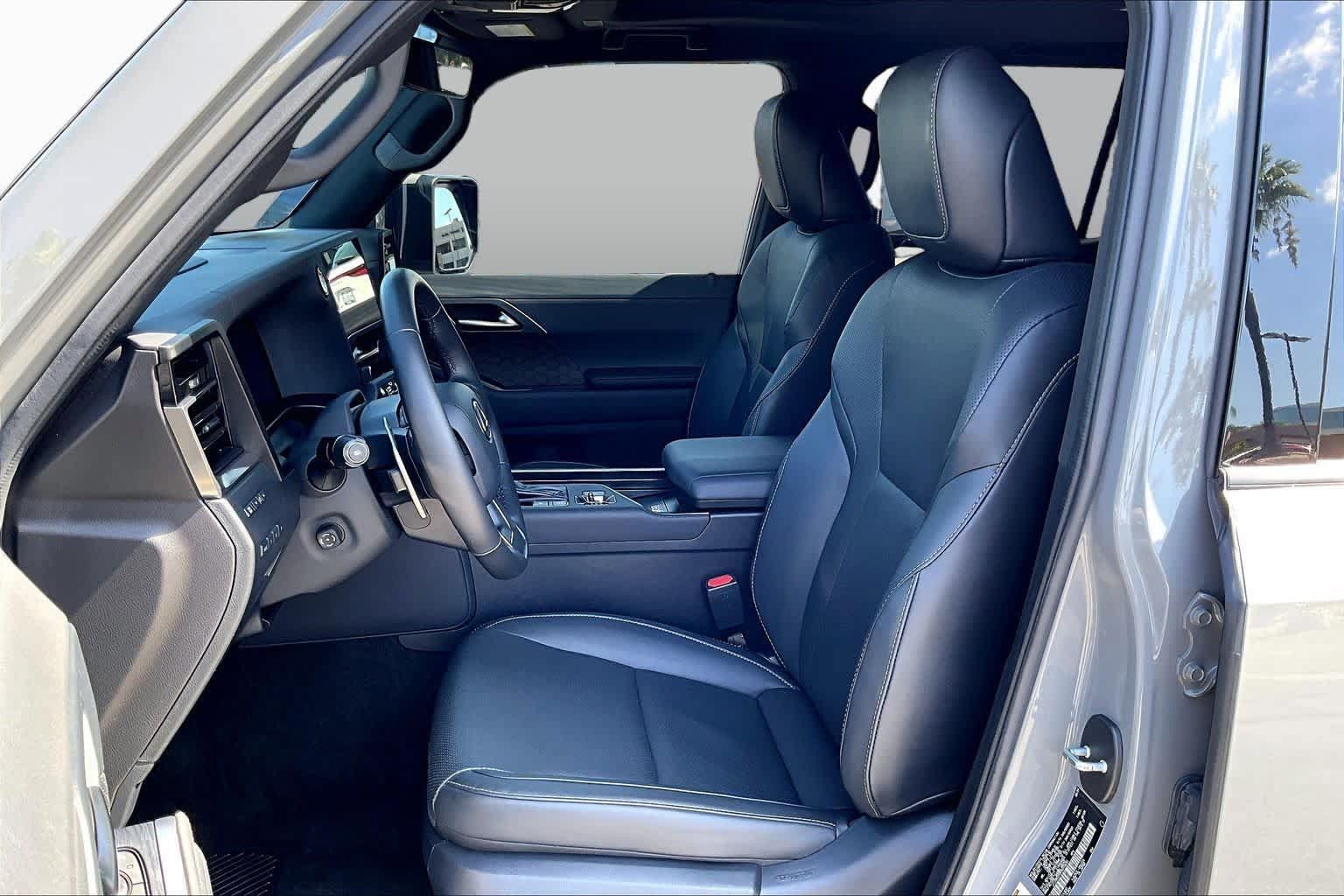 Certified 2024 Lexus GX 550 AWD/4WD image 7