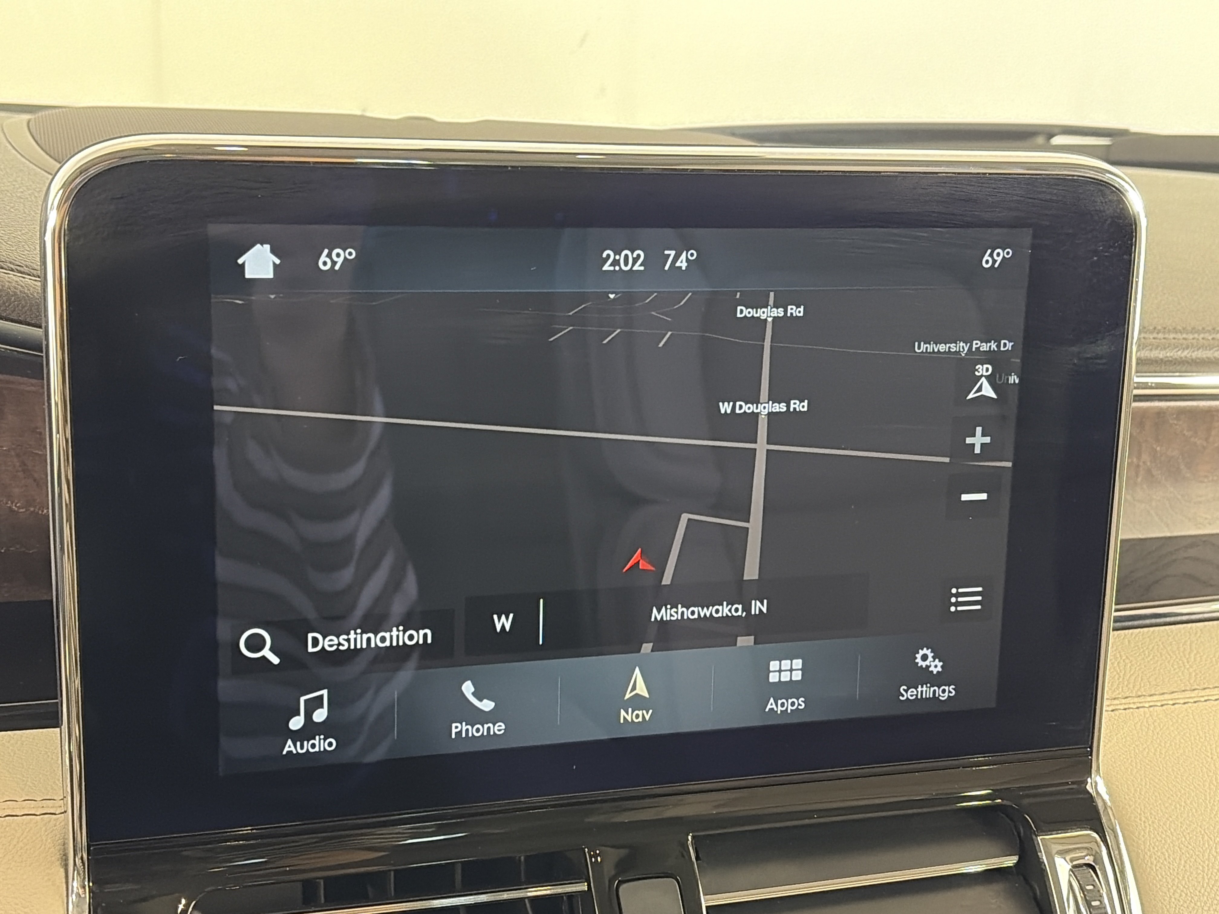 Used 2018 Lincoln Navigator Select w/ Technology Package AWD/4WD image 25