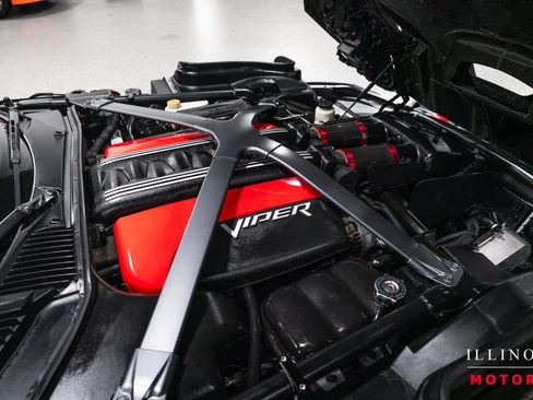 Used 2014 SRT Viper GTS RWD image 29