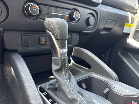 New 2026 Nissan Frontier SV w/ Tow Package RWD image 15