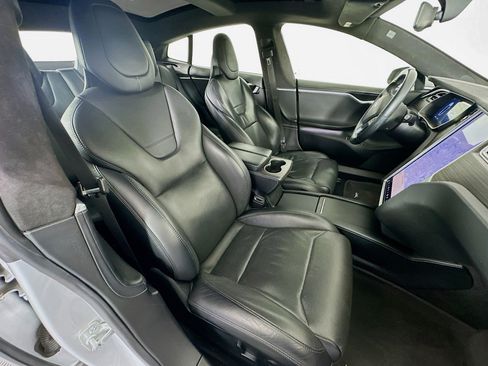 Used 2017 Tesla Model S 75 image 30