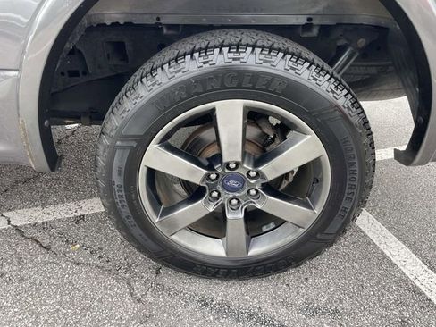 Used 2017 Ford F150 XLT w/ Equipment Group 302A Luxury RWD image 24