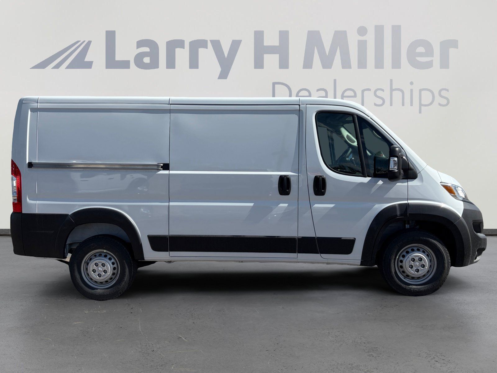 New 2026 RAM ProMaster 1500 w/ Convenience Group FWD image 7