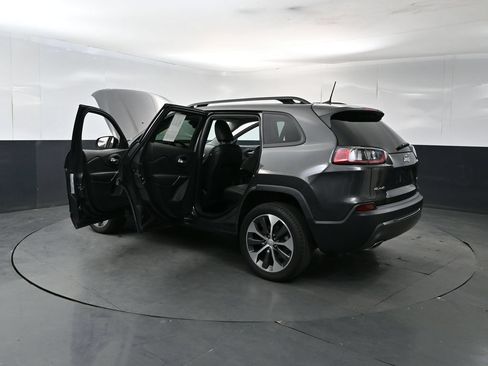 Used 2022 Jeep Cherokee Limited w/ Elite Package AWD/4WD image 28