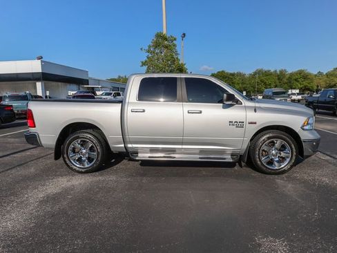 Used 2019 RAM 1500 Big Horn RWD image 11