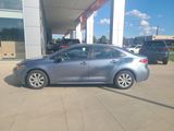 Used 2022 Toyota Corolla LE image 4