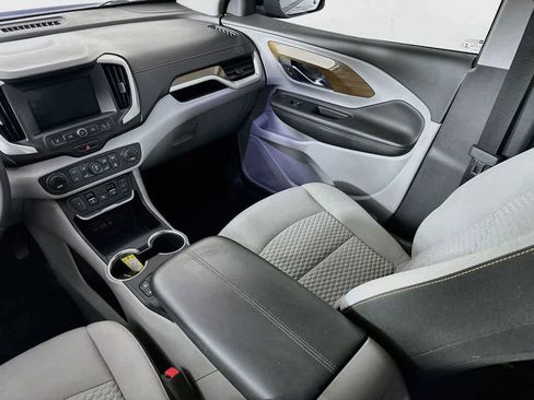 Used 2020 GMC Terrain SLE w/ Driver Convenience Package FWD image 11