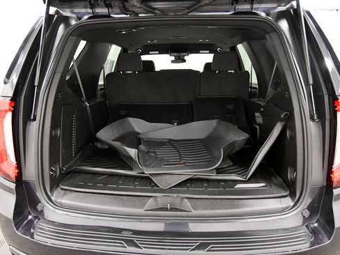 Used 2023 GMC Yukon SLE w/ Max Trailering Package AWD/4WD image 7