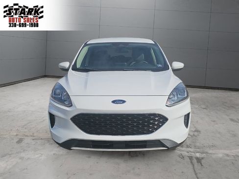 Used 2020 Ford Escape SE image 8