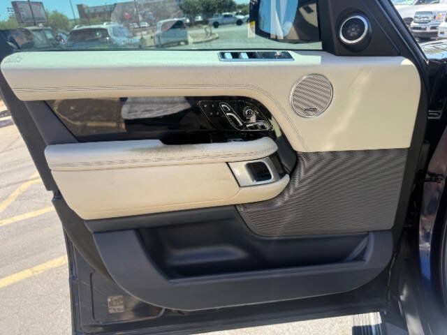 Used 2019 Land Rover Range Rover HSE AWD/4WD image 10