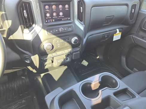 New 2026 GMC Sierra 2500 Pro w/ Convenience Package AWD/4WD image 31