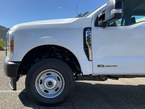 New 2026 Ford F350 XL w/ 360-Degree Camera Package AWD/4WD image 10