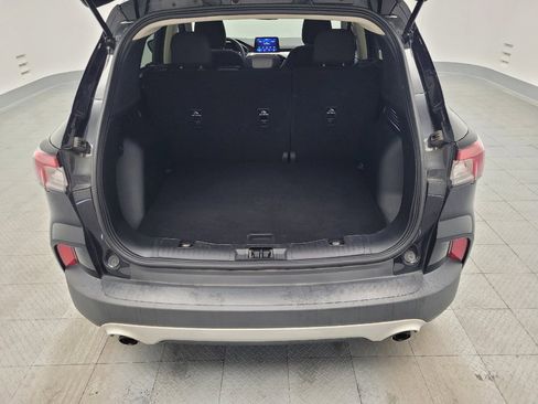 Used 2020 Ford Escape SE FWD image 29