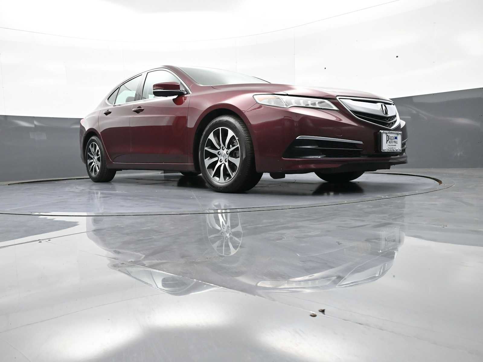 Used 2015 Acura TLX w/ Technology Package FWD image 27