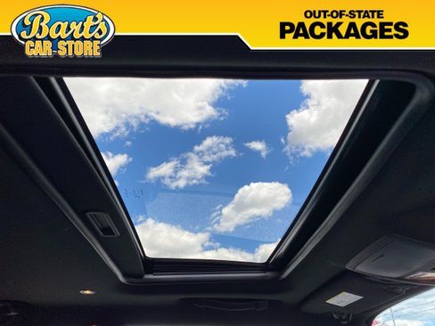 Used 2015 Dodge Challenger SXT Plus RWD image 15