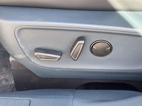 New 2026 Ford Maverick Lobo AWD/4WD image 17
