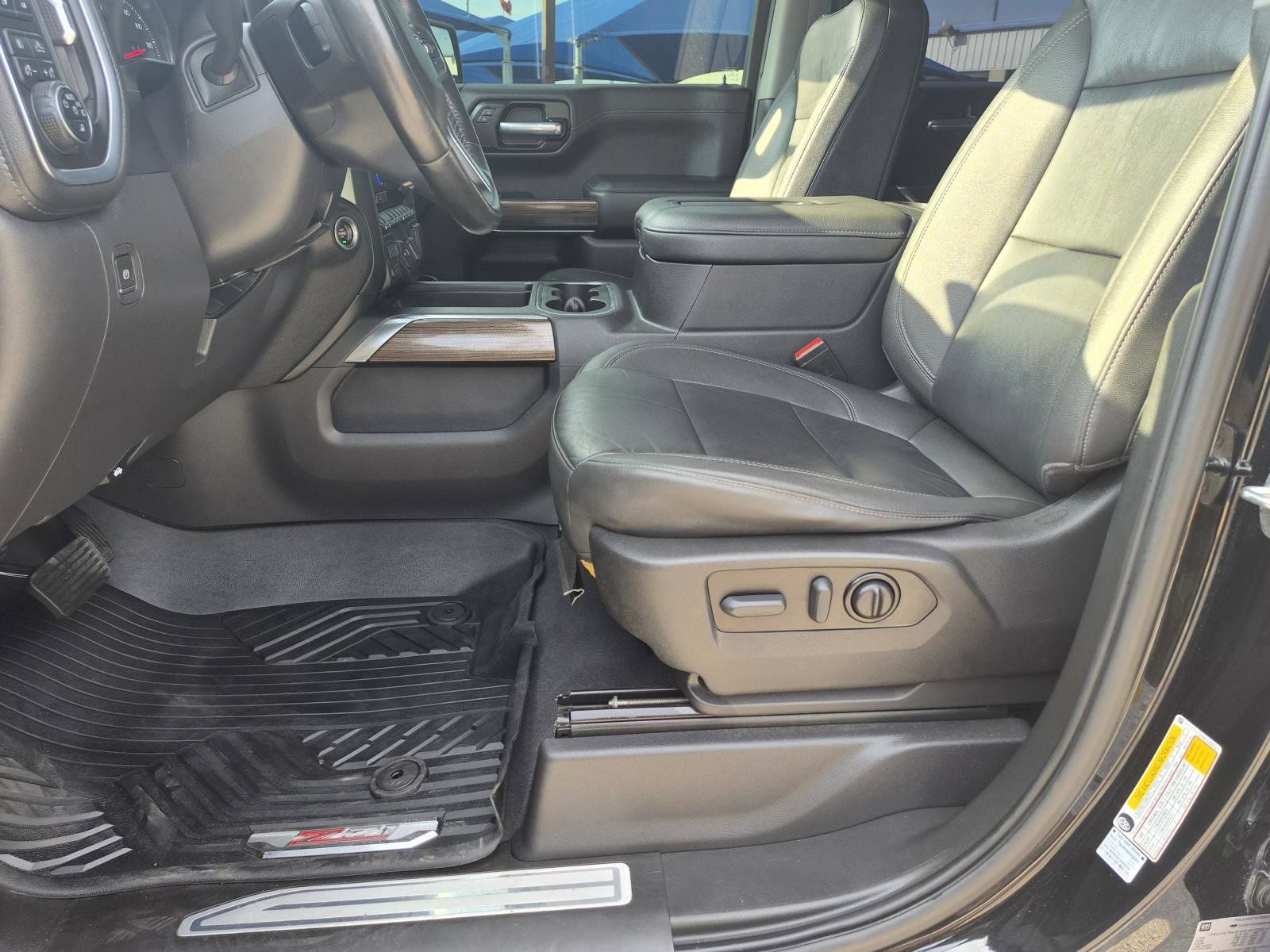 Used 2021 Chevrolet Silverado 1500 LT Trail Boss w/ LT Trail Boss Premium Package AWD/4WD image 17
