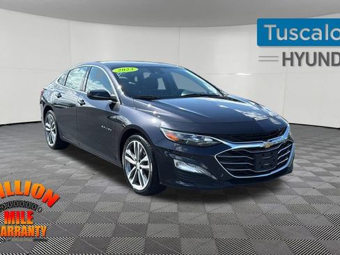 Used 2023 Chevrolet Malibu LT image 1