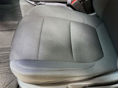 Used 2023 Chevrolet Silverado 2500 Custom w/ Custom Convenience Package image 18