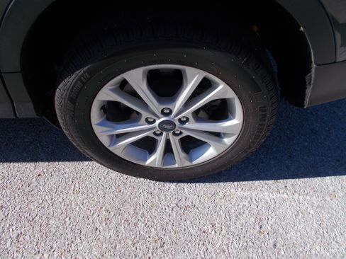 Used 2018 Ford Escape SE AWD/4WD image 19