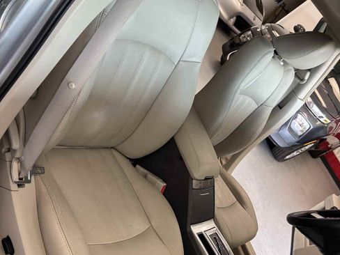 Used 2005 Chrysler 300 C image 23