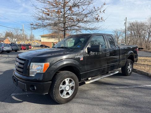 Used 2010 Ford F150 STX image 2