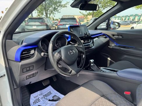 Used 2021 Toyota C-HR XLE FWD image 20