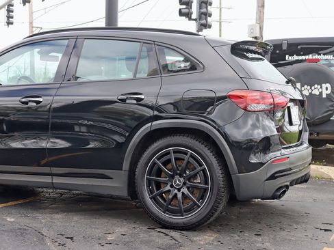Used 2021 Mercedes-Benz GLA 35 AMG 4MATIC image 12