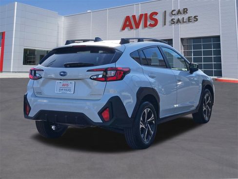 Used 2024 Subaru Crosstrek 2.0i Premium image 6